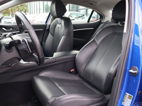 Used 2019 Genesis G70 2.0T Advanced image 27