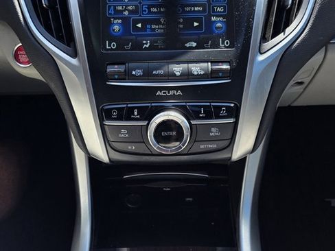 Used 2016 Acura TLX V6 w/ Technology Package image 24