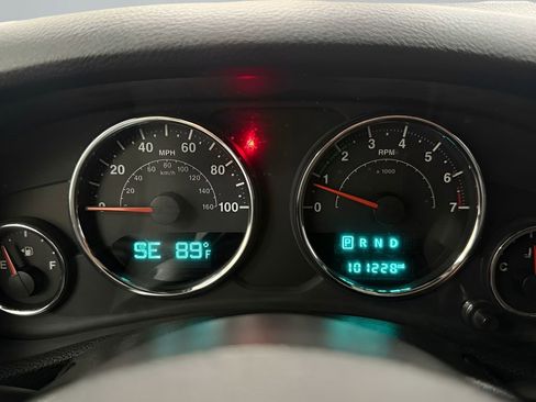 Used 2018 Jeep Wrangler Unlimited Sport S AWD/4WD image 22