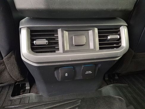 Used 2021 Ford F150 Lariat image 14