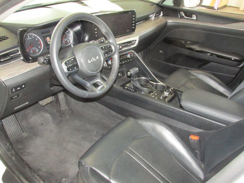 Used 2023 Kia K5 EX image 5