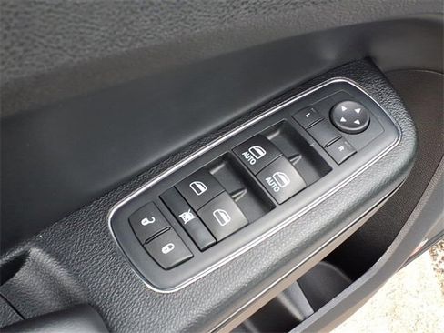 Used 2015 Chrysler 300 S image 14