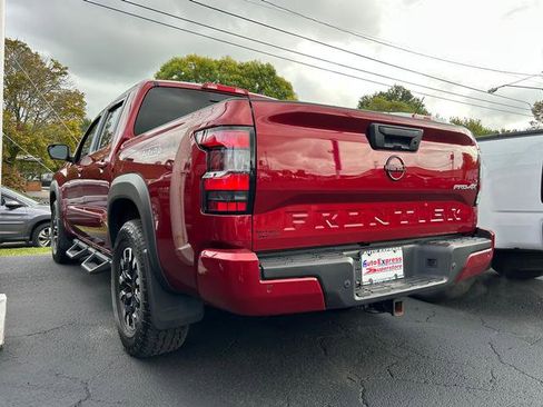 Used 2023 Nissan Frontier PRO-4X w/ Pro Convenience Package image 4