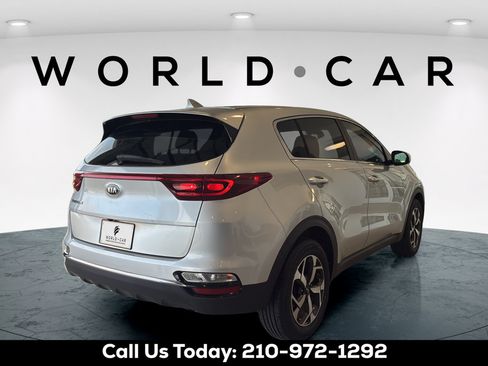 Used 2020 Kia Sportage LX FWD image 17