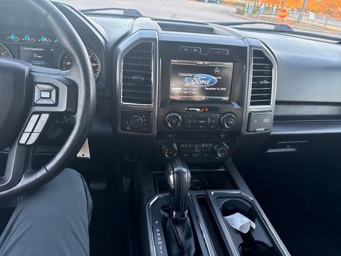 Used 2015 Ford F150 XLT w/ Equipment Group 302A Luxury image 18