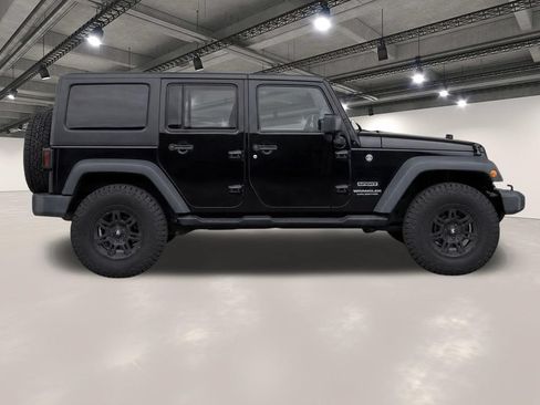 Used 2016 Jeep Wrangler Unlimited Sport w/ Quick Order Package 24S AWD/4WD image 8