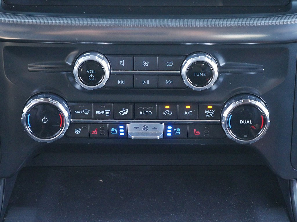Used 2024 Ford F150 Lariat w/ Equipment Group 502A High AWD/4WD image 24