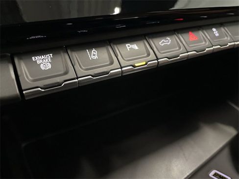 New 2026 GMC Sierra 2500 Denali Ultimate image 33