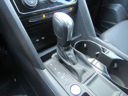 Used 2023 Volkswagen Atlas SE FWD image 48