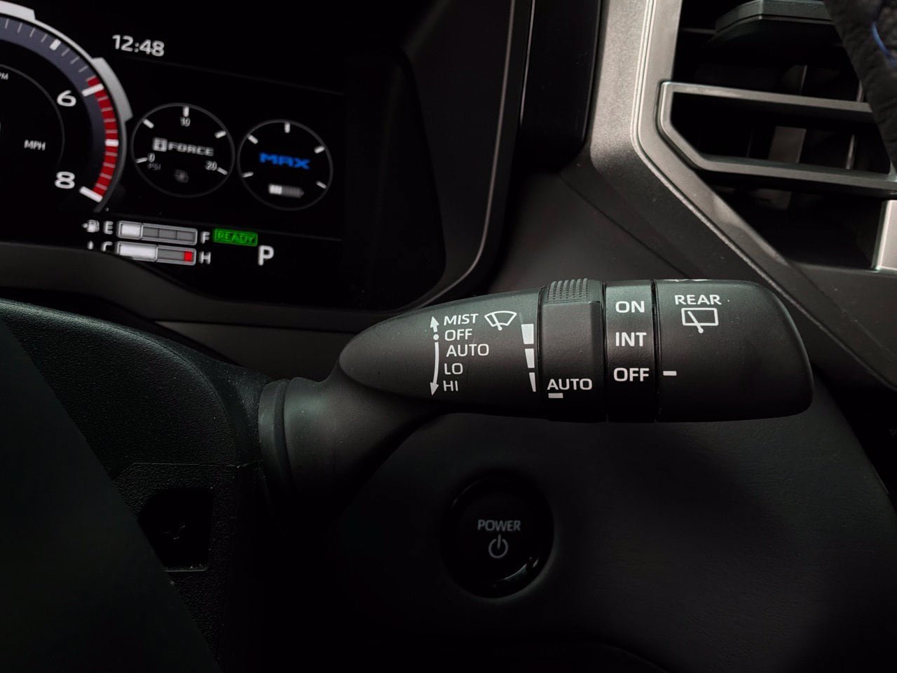 Used 2025 Toyota Sequoia Platinum AWD/4WD image 53