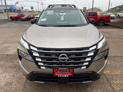 New 2026 Nissan Rogue Platinum w/ Platinum Premium Package image 9