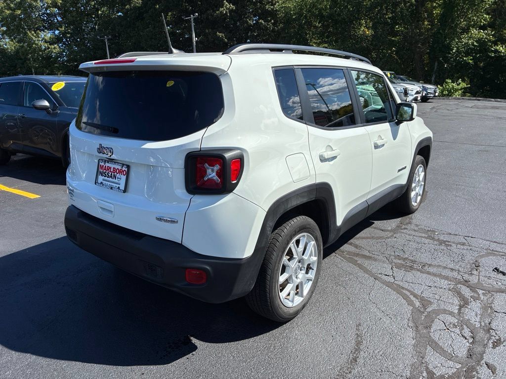 Used 2020 Jeep Renegade Latitude AWD/4WD image 7