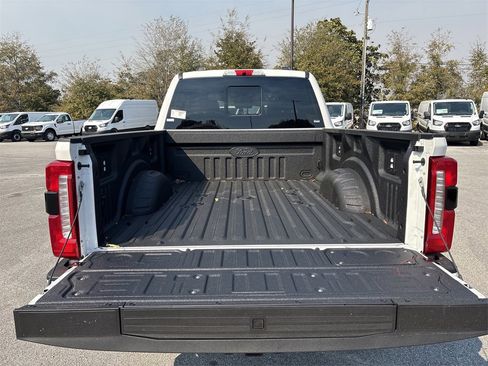 New 2026 Ford F250 Lariat w/ Black Appearance Package image 23