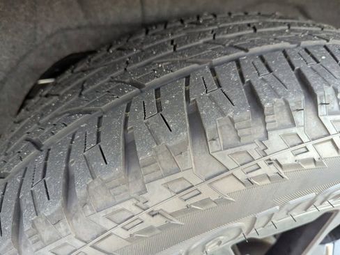 Used 2025 Nissan Armada PRO-4X w/ Pro-4X Premium Package image 10