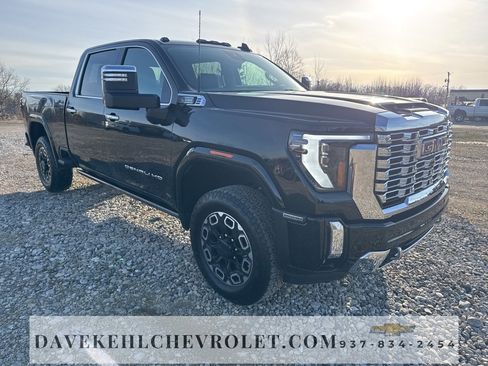 Used 2025 GMC Sierra 2500 Denali w/ Denali Reserve Package image 7