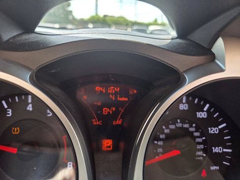 Used 2013 Nissan Juke SV AWD/4WD image 11