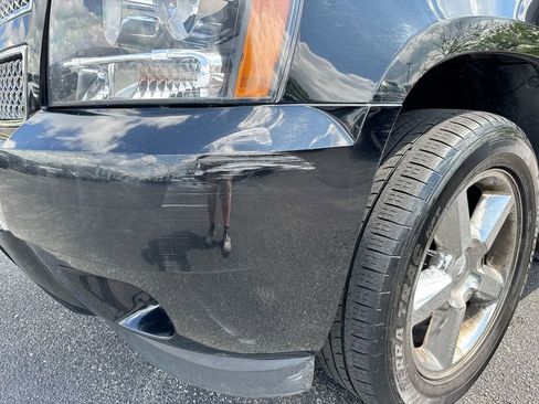 Used 2013 Chevrolet Suburban LTZ AWD/4WD image 31
