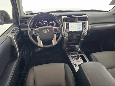 Used 2024 Toyota 4Runner SR5 Premium image 18
