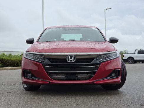 Used 2021 Honda Accord Sport image 11