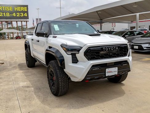 New 2026 Toyota Tacoma TRD Pro AWD/4WD image 4