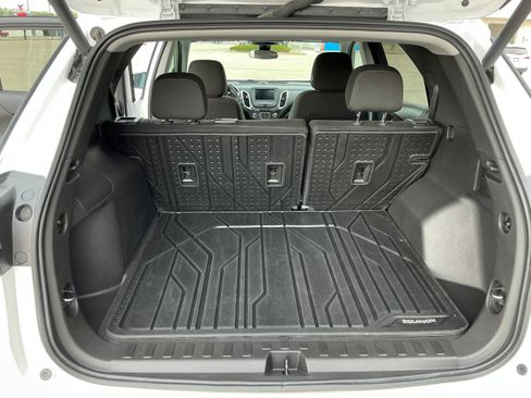Certified 2024 Chevrolet Equinox LT w/ LPO, Floor Liner Package image 16