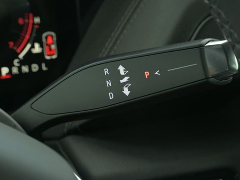 Used 2025 GMC Yukon Denali w/ Sun & Power Step Package RWD image 30