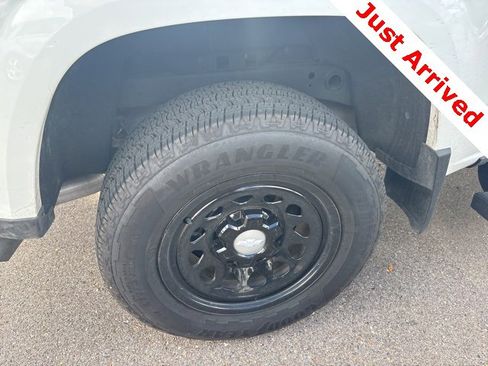 Used 2025 Chevrolet Colorado W/T w/ WT Convenience Package II image 15