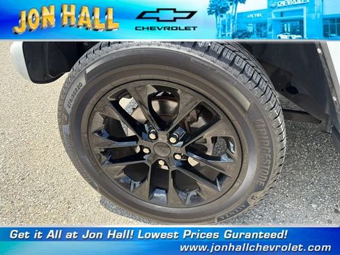 Used 2022 Jeep Gladiator Overland AWD/4WD image 16