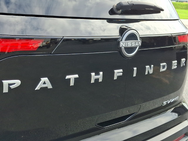 Used 2024 Nissan Pathfinder SV AWD/4WD image 29