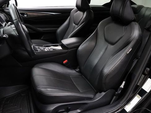 Used 2018 INFINITI Q60 3.0t Luxe image 9