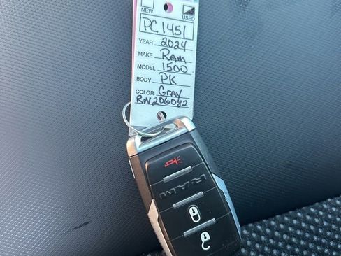 Used 2024 RAM 1500 Rebel image 31