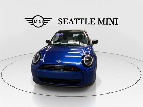 Certified 2025 MINI Cooper S FWD image 4