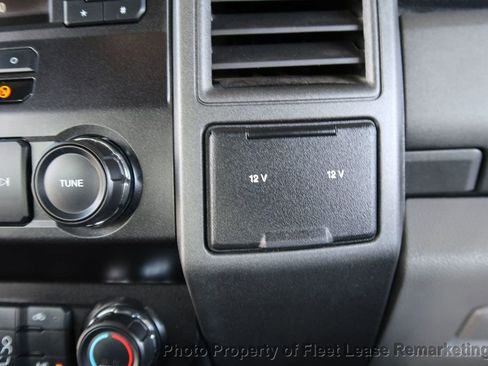 Used 2019 Ford F250 XL w/ Power Equipment Group image 32