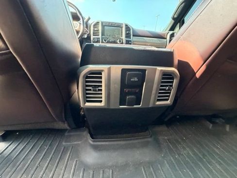 Used 2017 Ford F250 Platinum w/ Platinum Ultimate Package AWD/4WD image 19