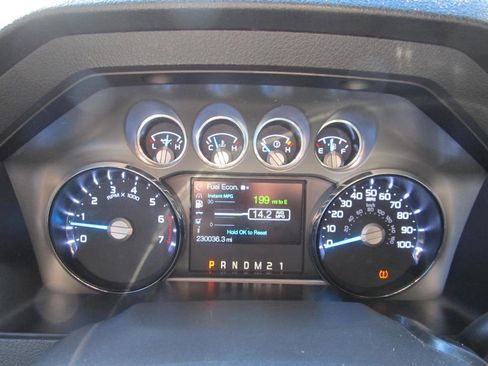 Used 2015 Ford F350 Lariat image 52