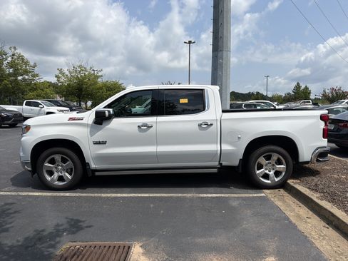 Used 2023 Chevrolet Silverado 1500 LTZ w/ LTZ Convenience Package II AWD/4WD image 8