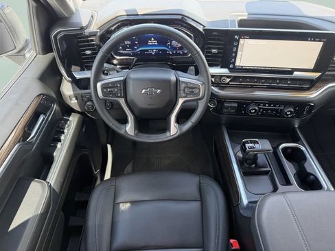 Used 2024 Chevrolet Silverado 1500 RST w/ Convenience Package II AWD/4WD image 17