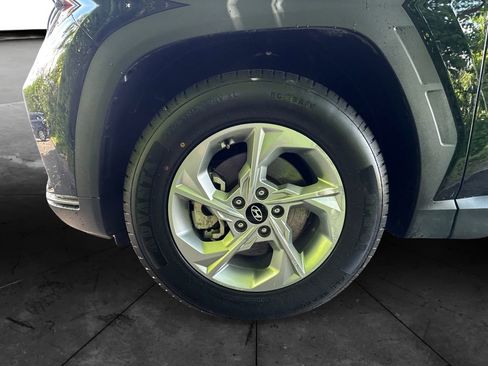 Used 2024 Hyundai Tucson SE FWD image 14