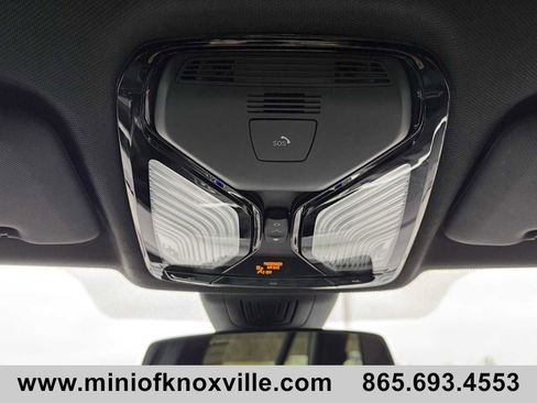 Used 2023 BMW X5 sDrive40i w/ Climate Comfort Package image 25