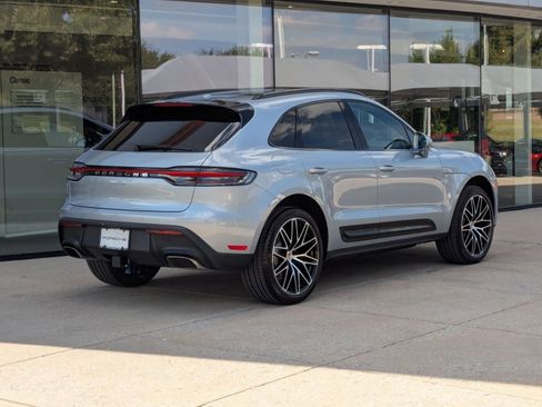 New 2026 Porsche Macan image 9