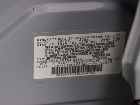 Used 2021 Nissan Kicks SR image 30