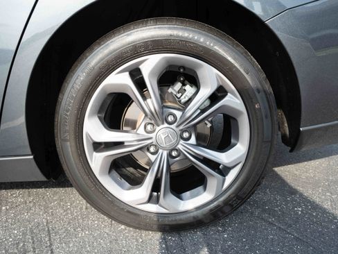 Used 2023 Honda Accord EX image 28