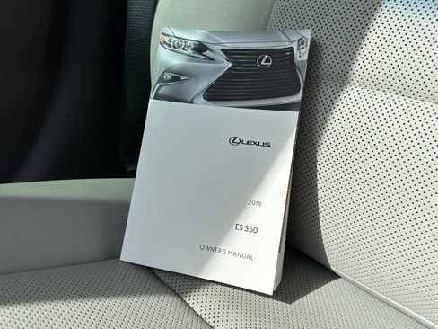 Used 2018 Lexus ES 350 w/ Navigation System Package FWD image 41