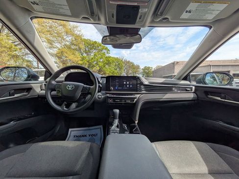 Used 2025 Toyota Camry LE FWD image 25