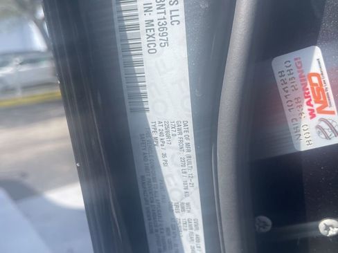 Used 2022 Jeep Compass Latitude image 14