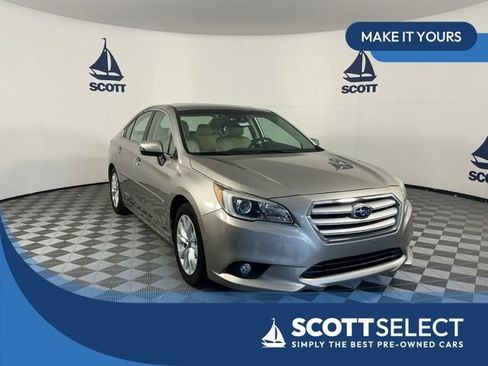 Used 2017 Subaru Legacy 2.5i Premium AWD/4WD image 1