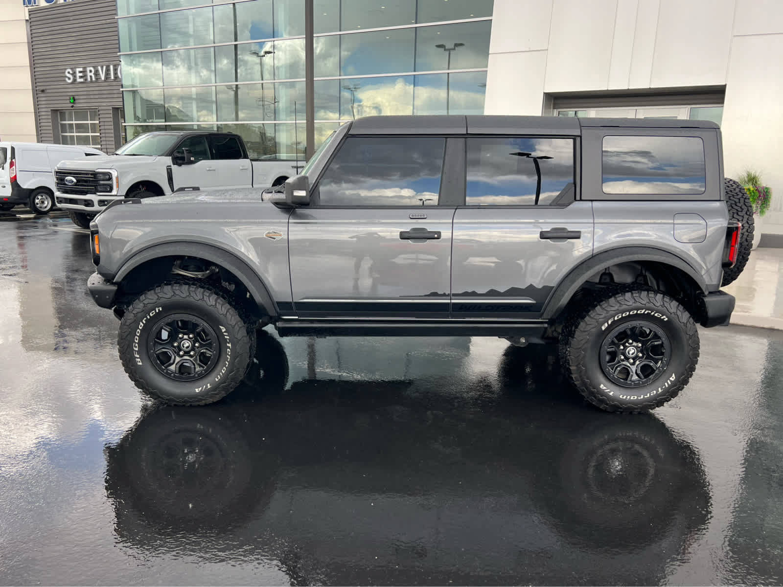 Used 2022 Ford Bronco Wildtrak AWD/4WD image 13