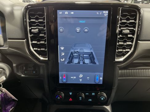 Used 2024 Ford Ranger XLT image 25