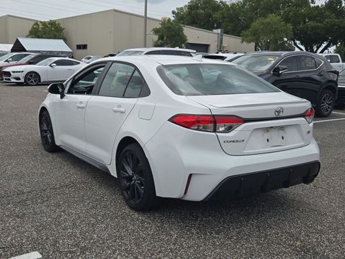 Used 2023 Toyota Corolla SE FWD image 7