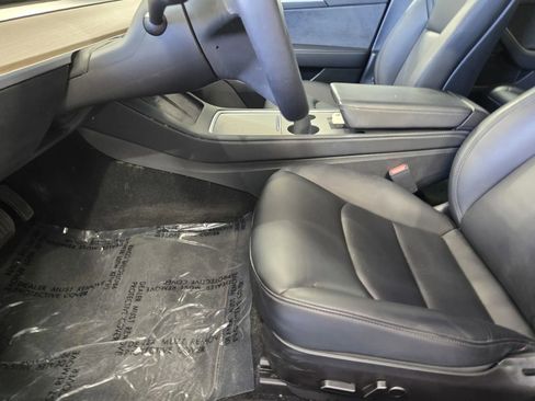 Used 2023 Tesla Model 3 Standard Range RWD image 14